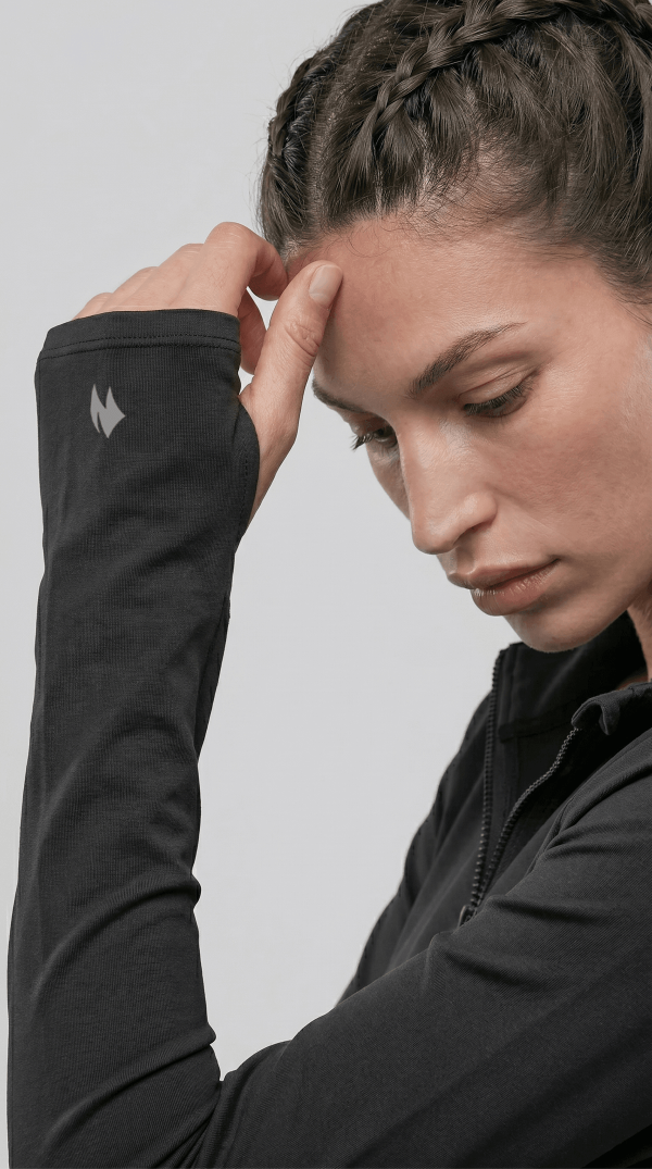 Woneagle Siyah Dik Yaka Fermuarlı Kadın Spor Ceket