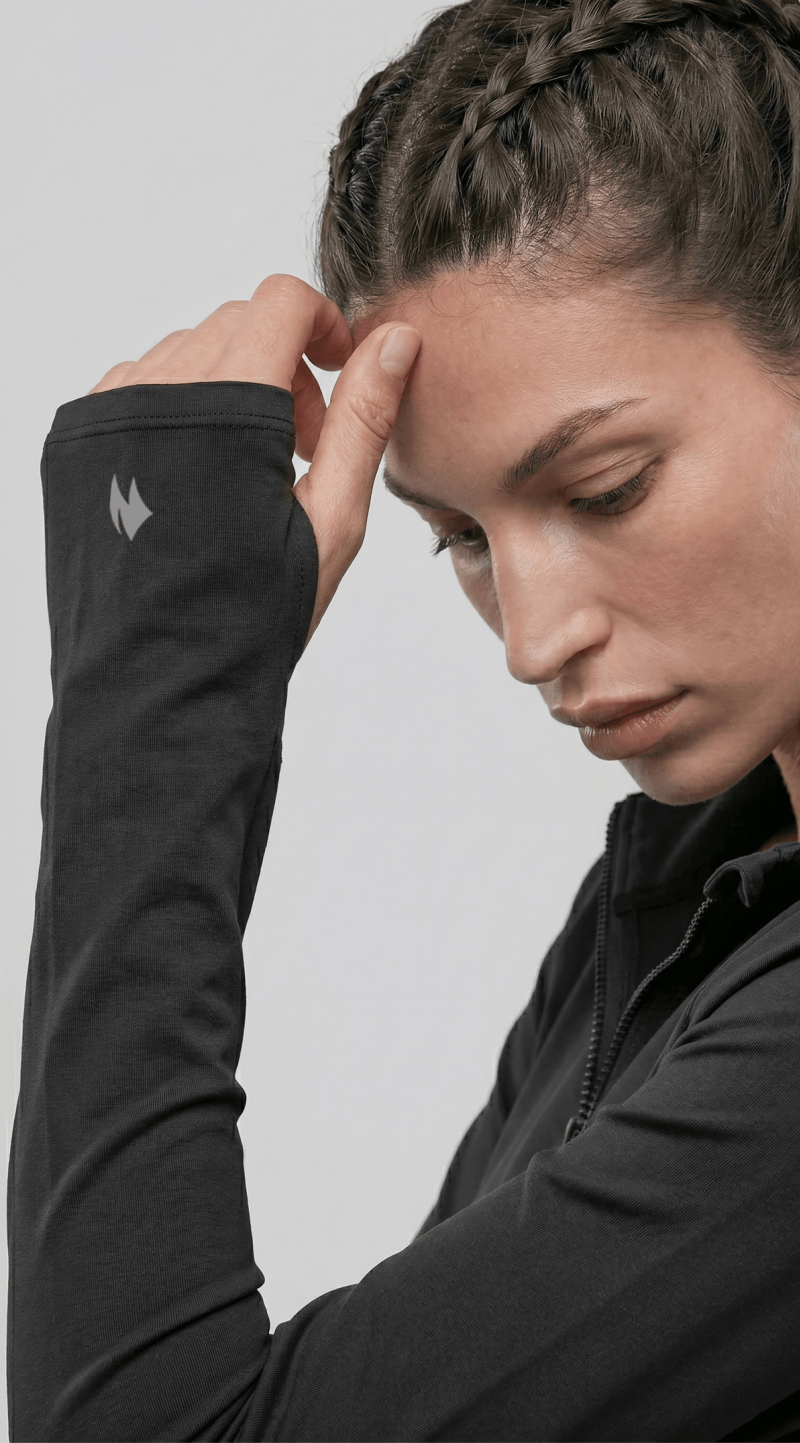 Woneagle Siyah Dik Yaka Fermuarlı Kadın Spor Ceket